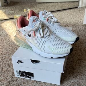 Nike Air Max 270 White and Pink Sneakers